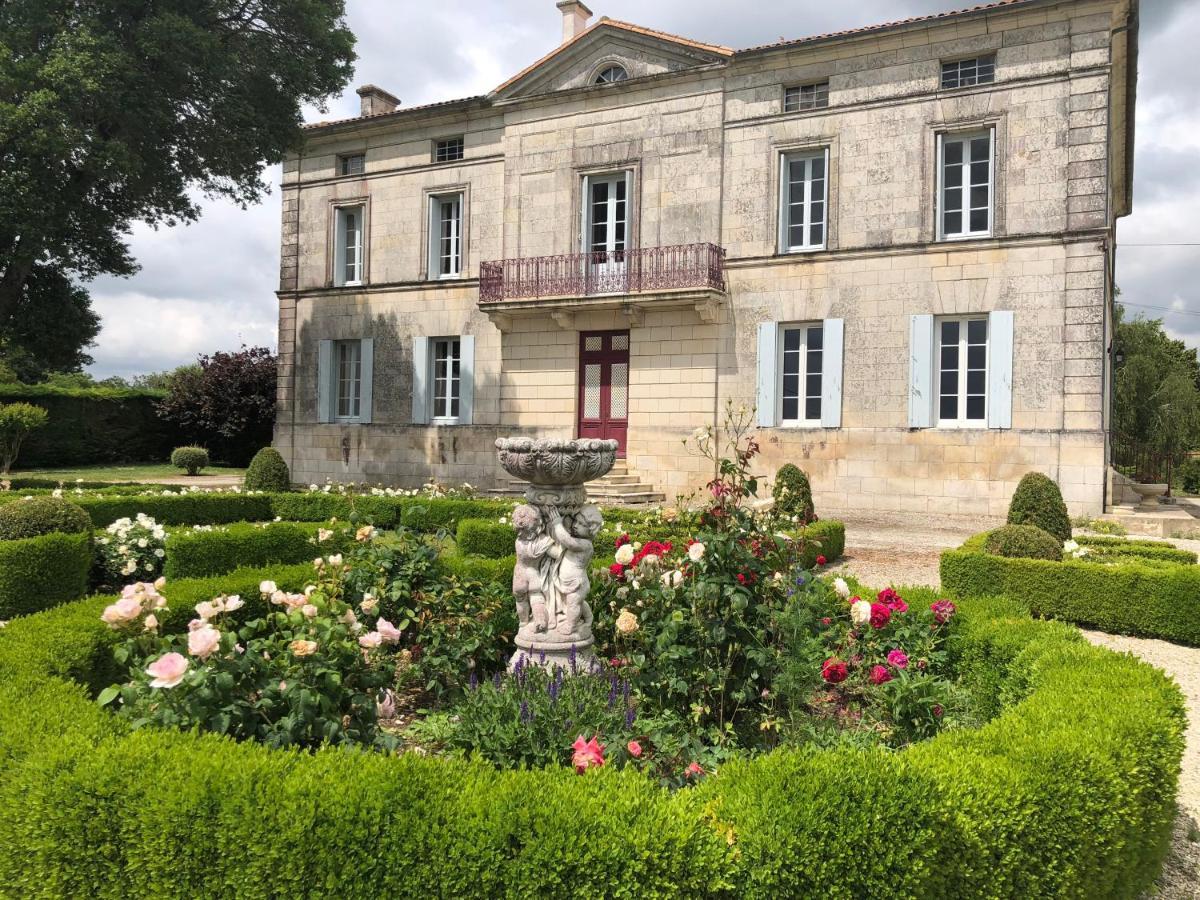 Les Croque-Notes, Chambres Et Table D'Hotes Lorignac Exteriör bild