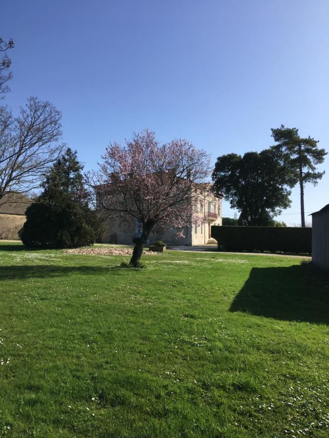 Les Croque-Notes, Chambres Et Table D'Hotes Lorignac Exteriör bild